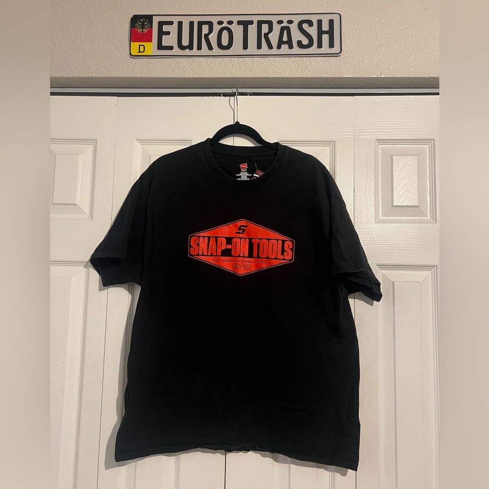 XL mens snap on shirt